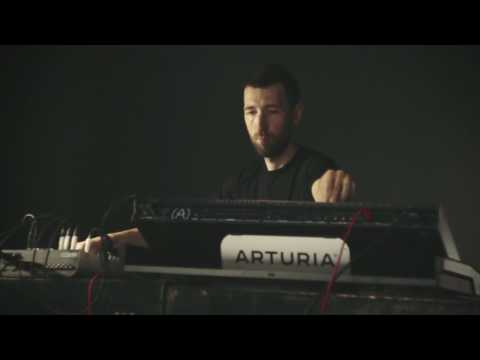 Arturia MatrixBrute