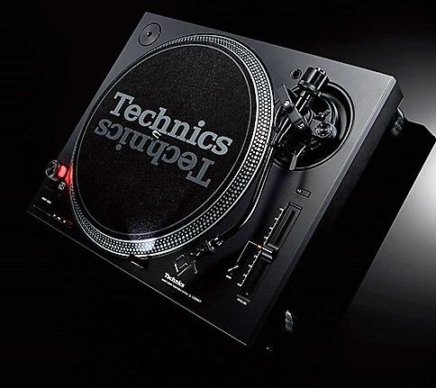 Technics SL-1210MK7