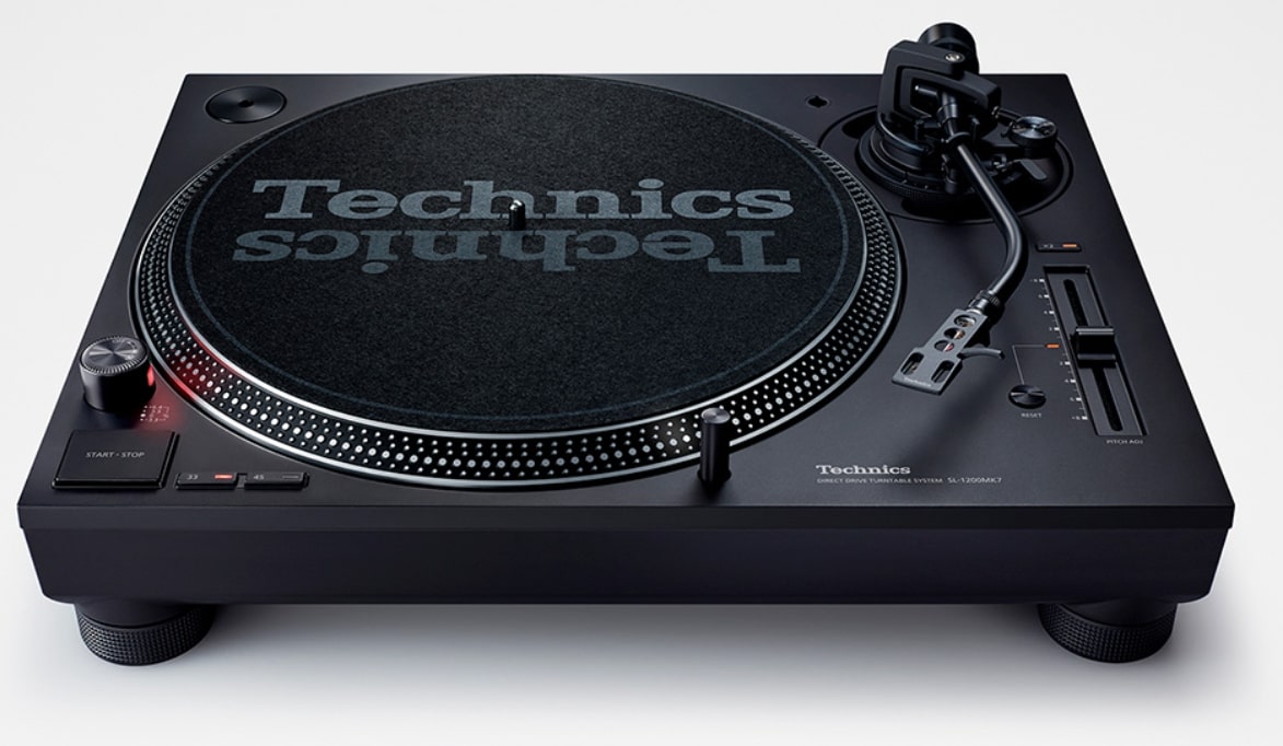 Technics SL-1200 MK7