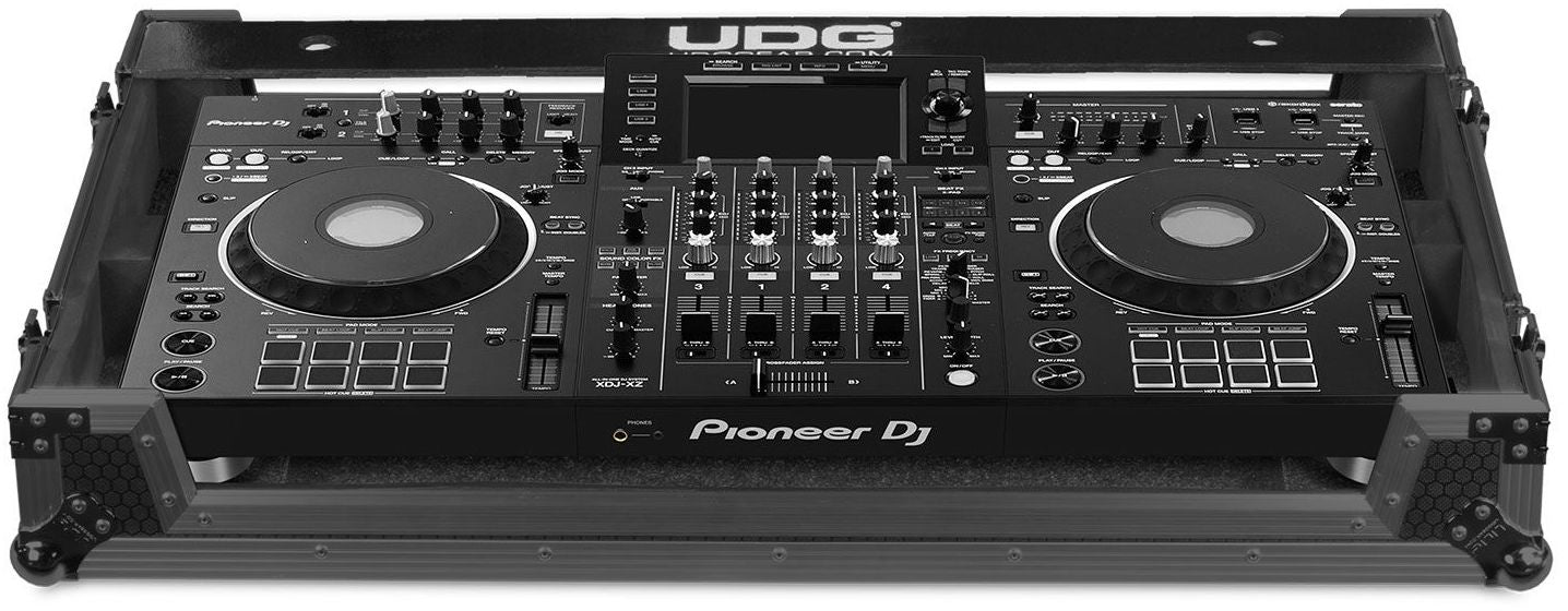 UDG Ultimate Flight Case Multi Format 3XL Black Plus (Wheels) (U91070BL)