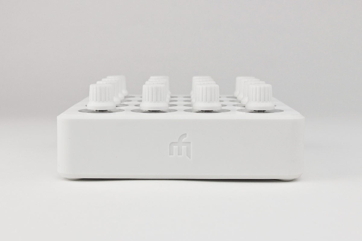 DJ TechTools MIDI Fighter Twister (White)